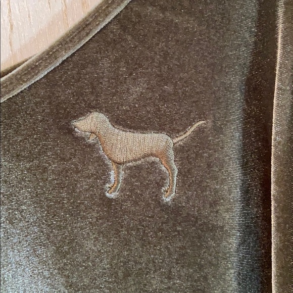 Velvet crop - Picture 2 of 3